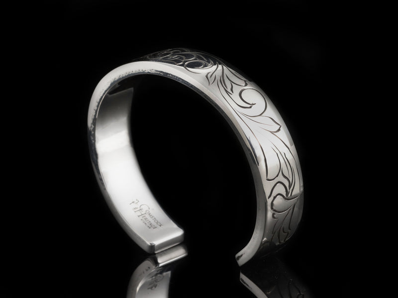 Finger Carved Cuff, High Shine